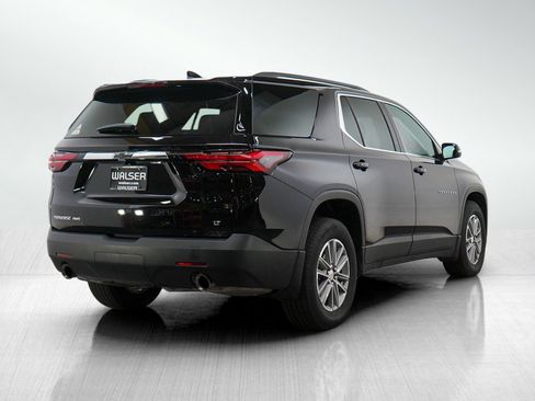 Used 2023 Chevrolet Traverse LT AWD/4WD image 5