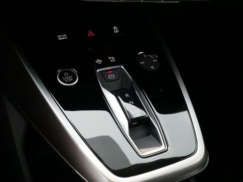 Used 2023 Audi Q4 e-tron Premium Plus w/ Premium Plus AWD/4WD image 24