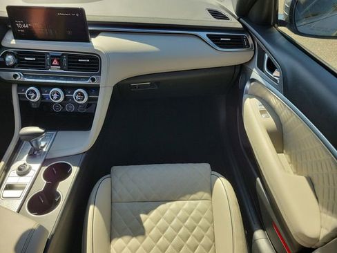 Used 2023 Genesis G70 3.3T w/ Sport Prestige Package RWD image 16