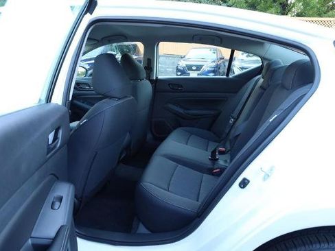New 2026 Nissan Altima 2.5 SV AWD/4WD image 19
