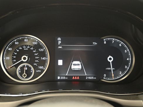 Used 2024 Genesis GV70 2.5T w/ Select Package image 5