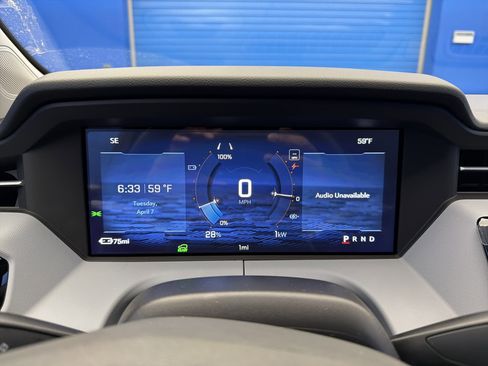 New 2027 Chevrolet Bolt LT w/ Comfort Package FWD image 19