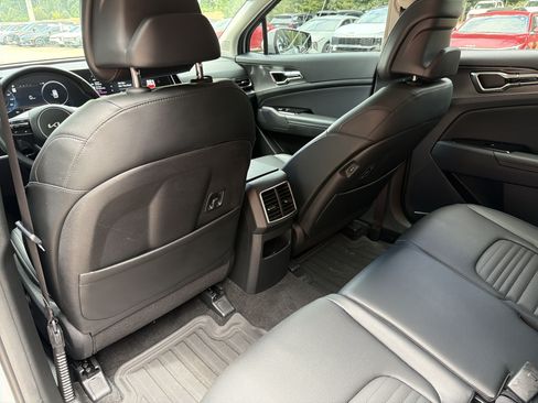 Used 2024 Kia Sportage SX FWD image 22