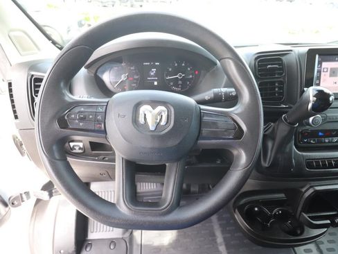 Used 2023 RAM ProMaster 2500 FWD image 18
