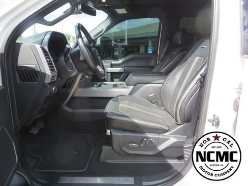 Used 2019 Ford F350 Platinum w/ Platinum Ultimate Package AWD/4WD image 35
