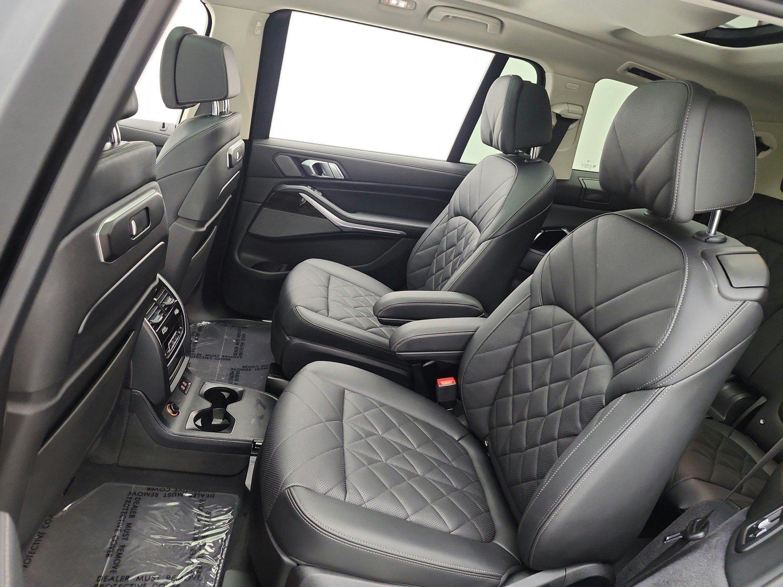 Used 2024 BMW X7 xDrive40i w/ Premium Package AWD/4WD image 15