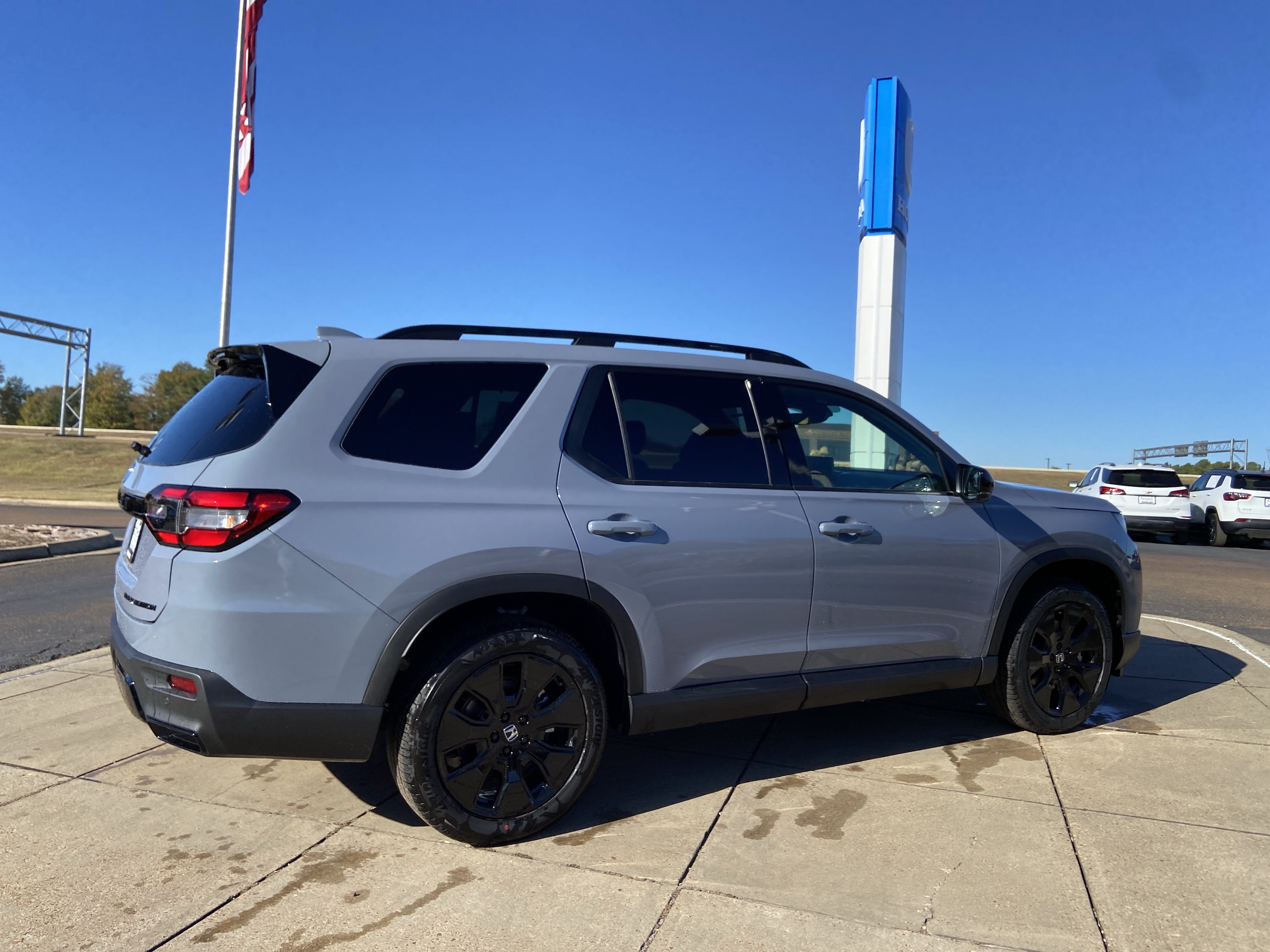 New 2026 Honda Pilot Black Edition image 12