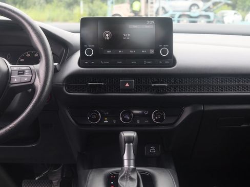Used 2024 Honda HR-V LX image 10