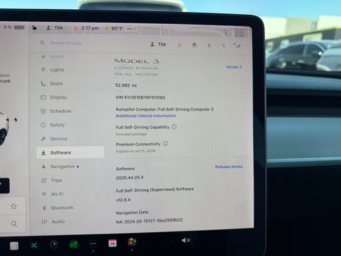 Used 2019 Tesla Model 3 Long Range AWD/4WD image 16