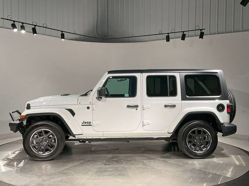 Used 2021 Jeep Wrangler Unlimited Sport image 16