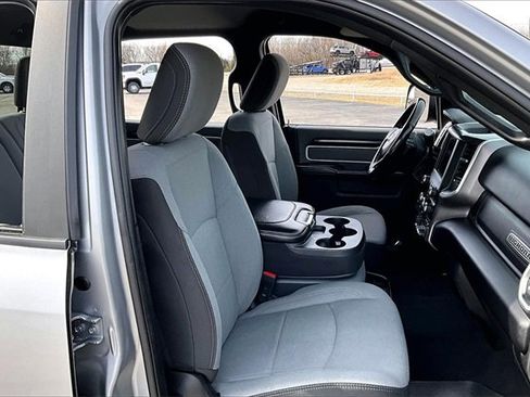 Used 2021 RAM 2500 Big Horn w/ Level 1 Equipment Group image 30