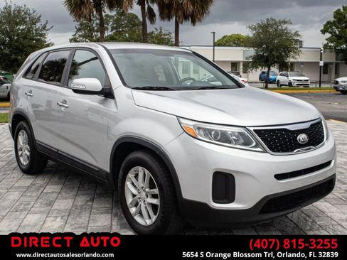 Used 2014 Kia Sorento LX FWD image 1