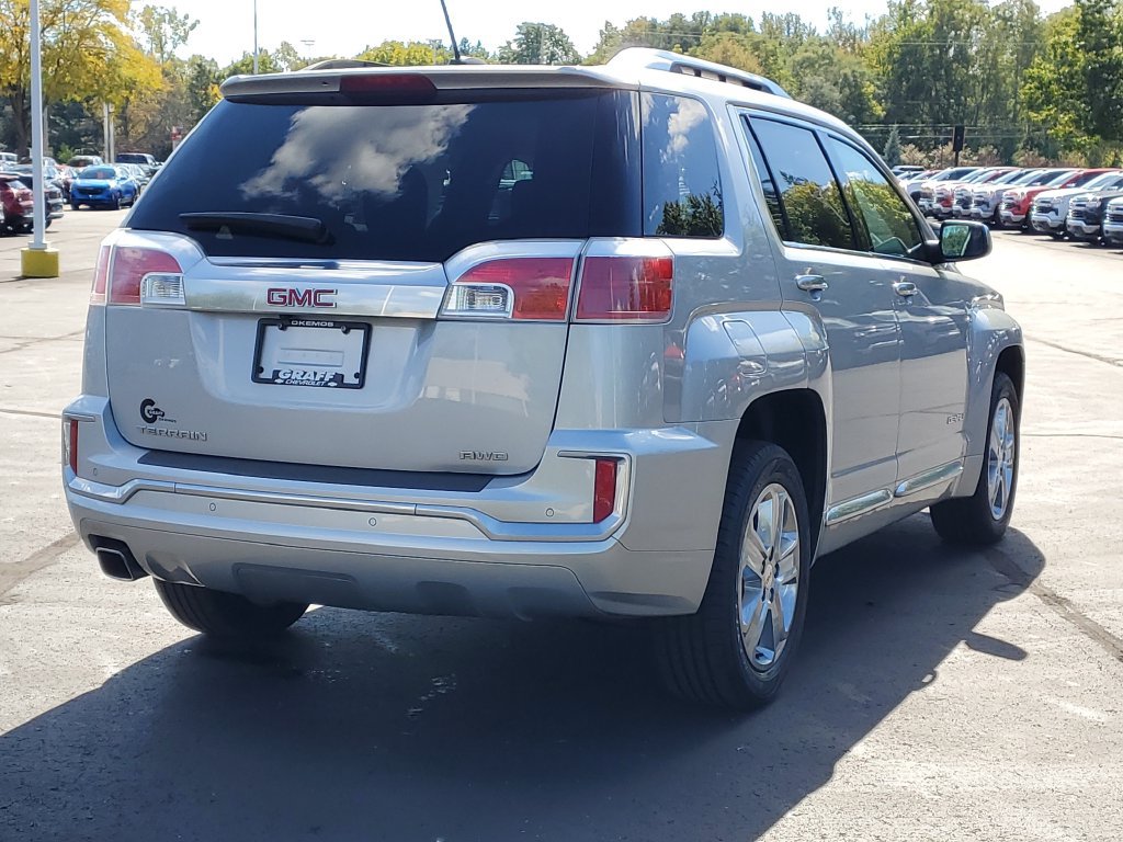 Used 2017 GMC Terrain Denali AWD/4WD image 3