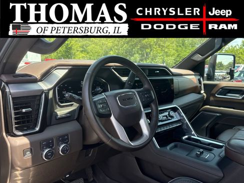 Used 2025 GMC Sierra 2500 Denali w/ Denali Reserve Package AWD/4WD image 21