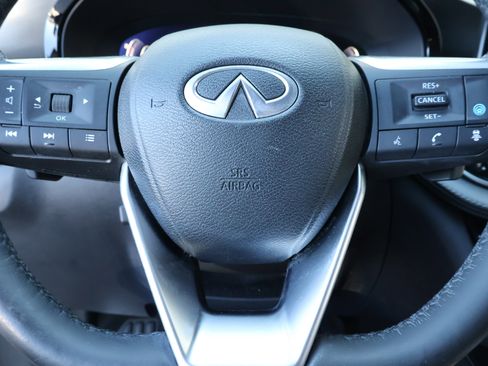 Certified 2023 INFINITI QX60 Luxe w/ Performance Audio Package image 27