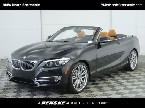 Used 2018 BMW 230i Convertible image 1