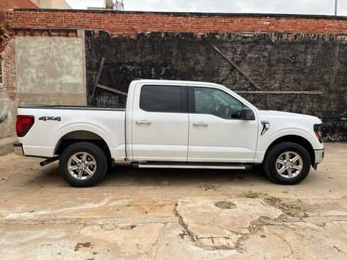 Used 2025 Ford F150 XLT w/ Equipment Group 301A Standard AWD/4WD image 9