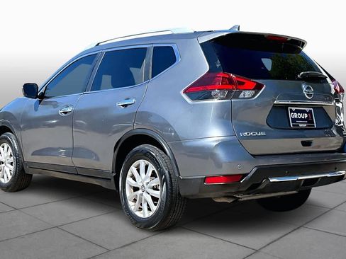 Used 2020 Nissan Rogue SV image 12