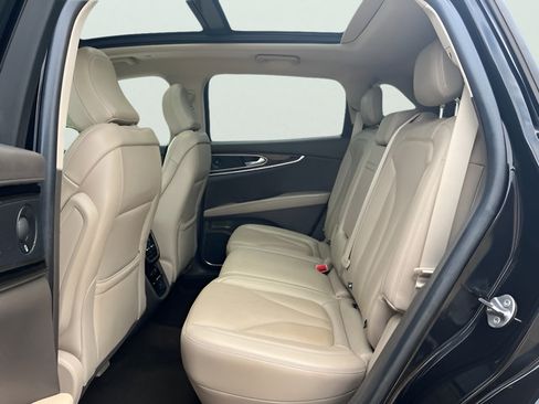 Used 2021 Lincoln Nautilus Reserve w/ Cargo Utility Package FWD image 31