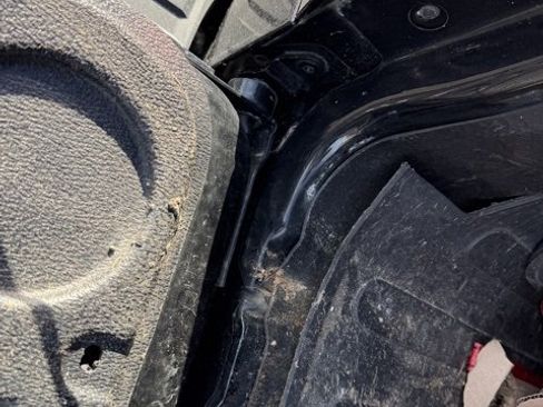 Used 2018 Chevrolet Silverado 1500 LT w/ LT Convenience Package image 7