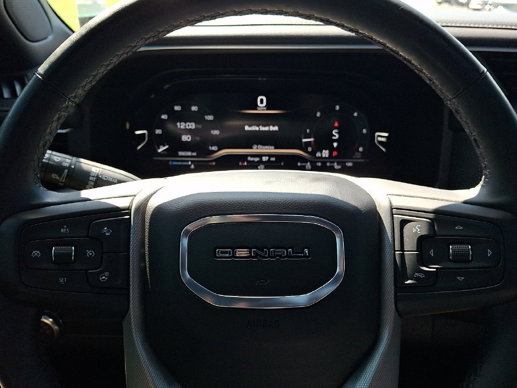 Used 2024 GMC Yukon Denali AWD/4WD image 21