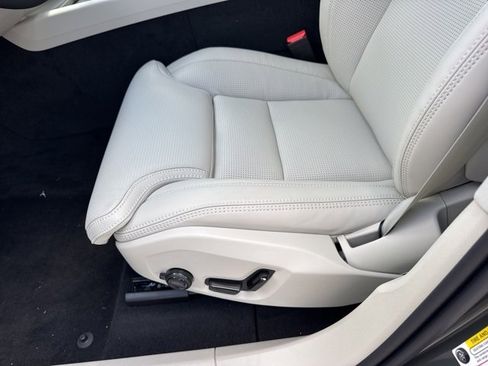 New 2026 Volvo XC60 T8 Ultra w/ Protection Package Premier image 10