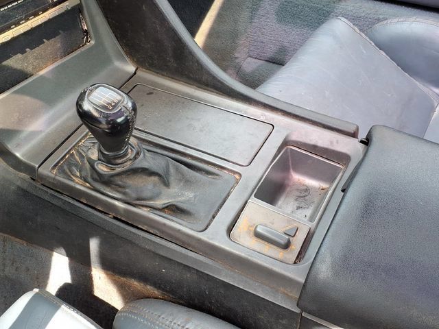 Used 1990 Chevrolet Corvette Coupe RWD image 18