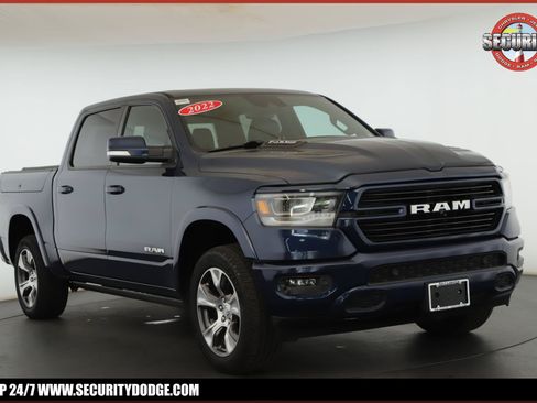 Used 2022 RAM 1500 Laramie AWD/4WD image 1