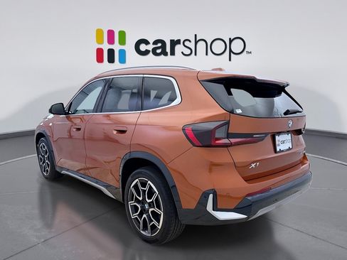 Used 2023 BMW X1 xDrive28i w/ Premium Package AWD/4WD image 3