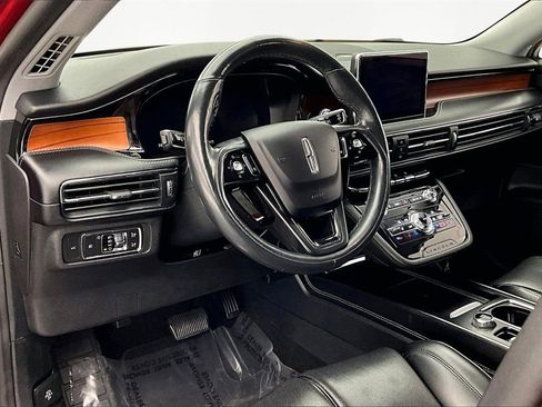 Used 2020 Lincoln Corsair Reserve w/ Equipment Group 202A image 14