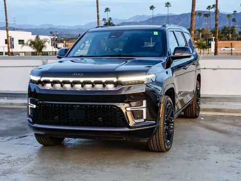 New 2026 Jeep Grand Wagoneer Limited image 4