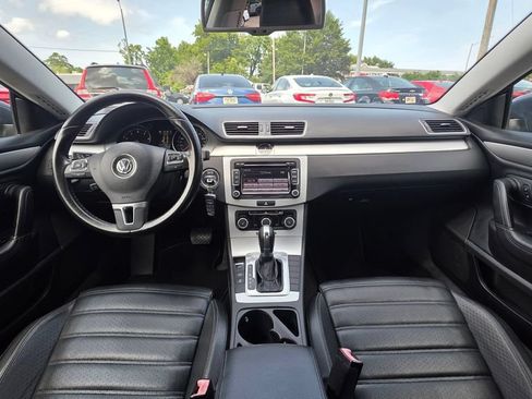 Used 2012 Volkswagen CC Sport FWD image 11