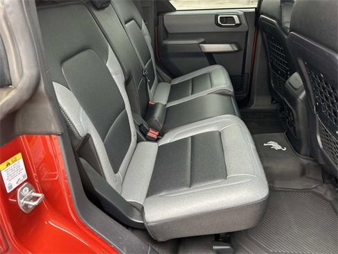 Certified 2023 Ford Bronco Black Diamond image 25