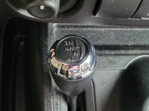 Used 2016 Jeep Wrangler Unlimited Sport w/ Quick Order Package 24S image 28