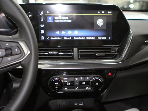New 2026 Chevrolet Trax ACTIV w/ Driver Confidence Package FWD image 20