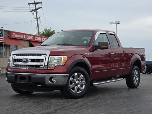 Used 2014 Ford F150 XLT w/ Equipment Group 302A Luxury AWD/4WD image 2