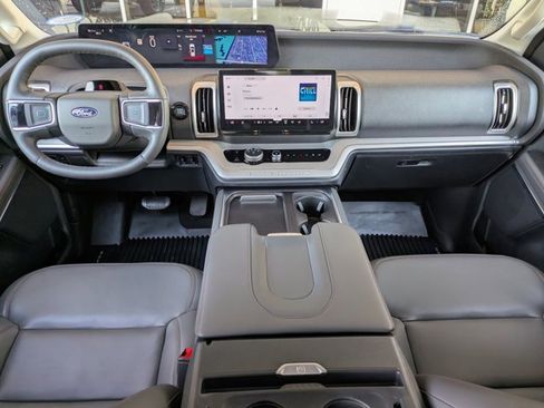 Certified 2025 Ford Expedition Max Active image 13