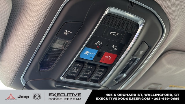 Used 2023 Jeep Grand Cherokee L Limited w/ Luxury Tech Group II AWD/4WD image 21