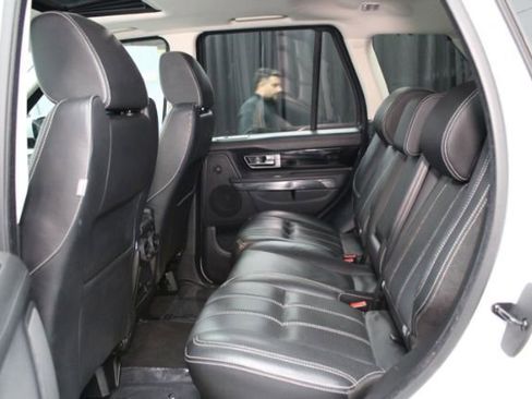Used 2013 Land Rover Range Rover Sport HSE LUX image 22