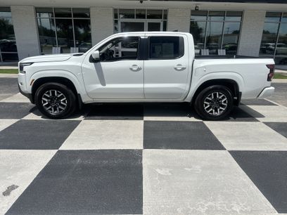 Used 2024 Nissan Frontier SL w/ Technology Package