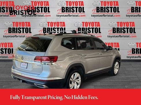 Used 2023 Volkswagen Atlas SE AWD/4WD image 3