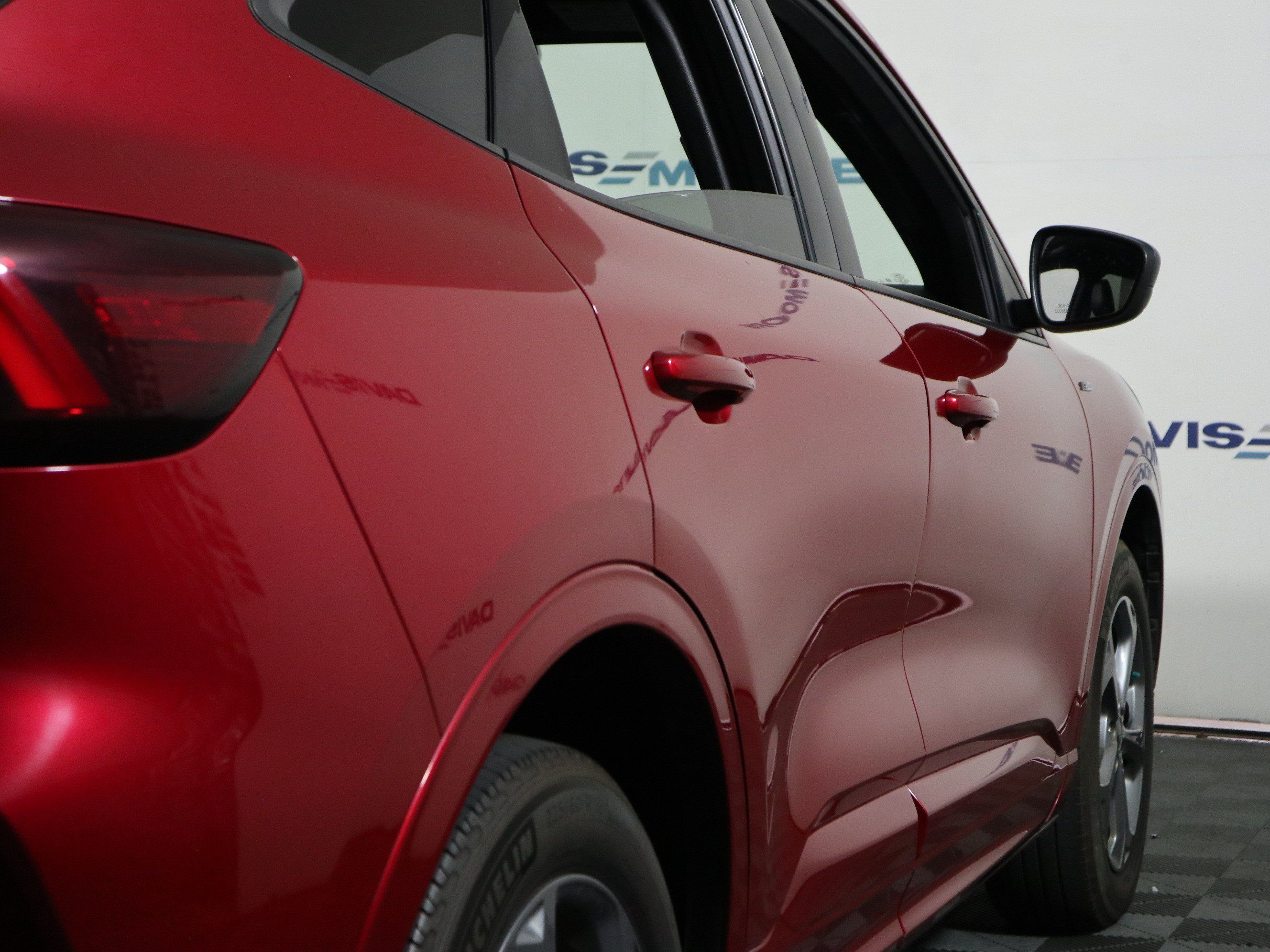 Used 2024 Ford Escape ST-Line AWD/4WD image 5
