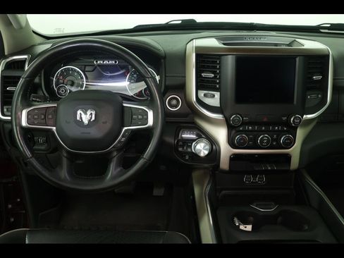 Used 2022 RAM 1500 Laramie AWD/4WD image 14