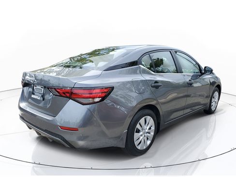 New 2025 Nissan Sentra S image 4