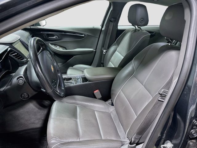 Used 2015 Chevrolet Impala LTZ FWD image 12
