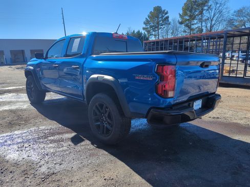 Used 2024 Chevrolet Colorado Trail Boss image 7