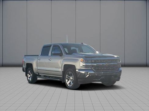 Used 2018 Chevrolet Silverado 1500 LTZ w/ Sport Package image 5