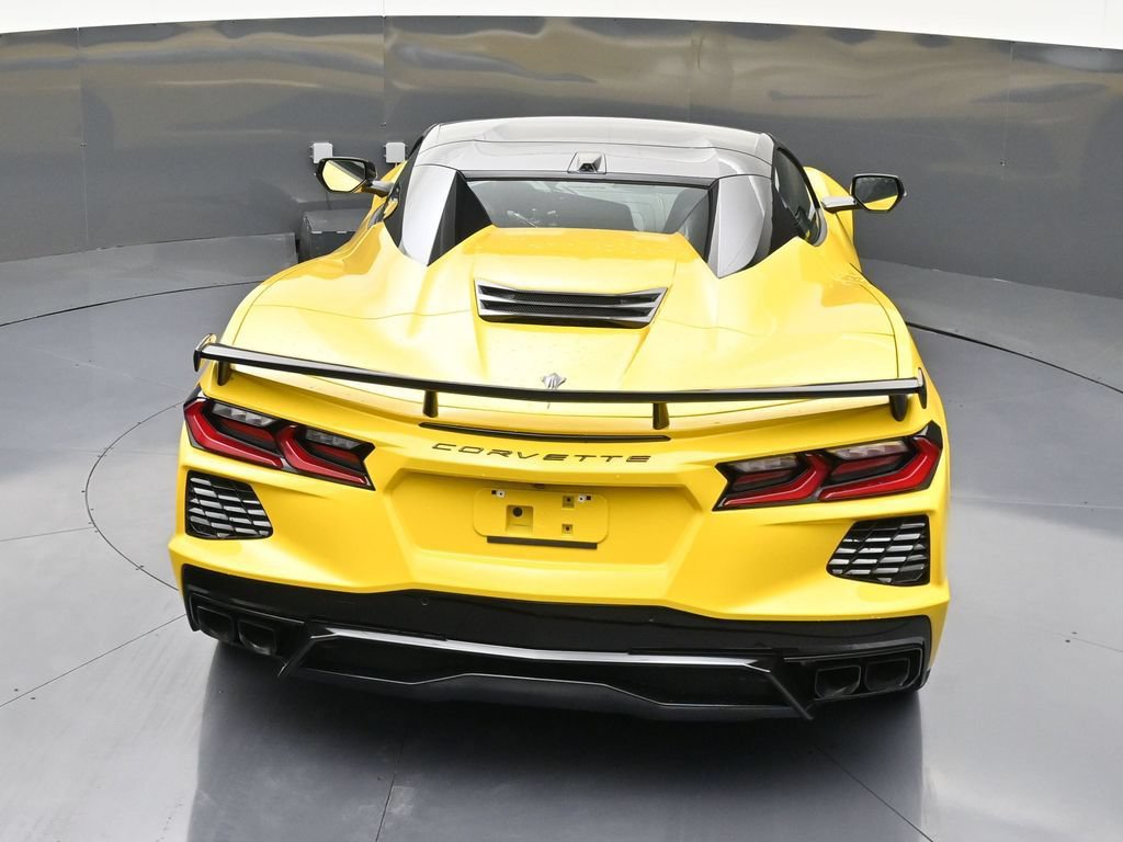 Used 2026 Chevrolet Corvette Stingray Preferred Conv w/ Stealth Interior Trim Package RWD image 15