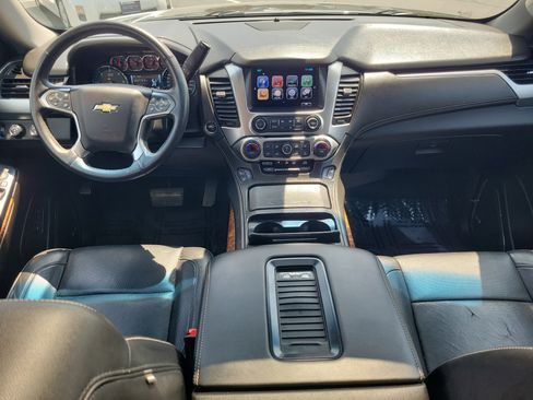 Used 2017 Chevrolet Suburban Premier AWD/4WD image 15