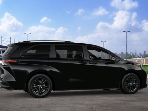 New 2026 Toyota Sienna XSE AWD/4WD image 11